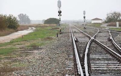 La inversión en infraestructuras cae a menos de la mitad de los niveles de la década pasada y enciende las alarmas en Andalucía